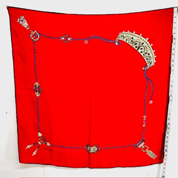Vintage  Must de Cartier  Silk Scarf 32"  Bright Red Gem Diamond Logo Designs(37 - Picture 7 of 7